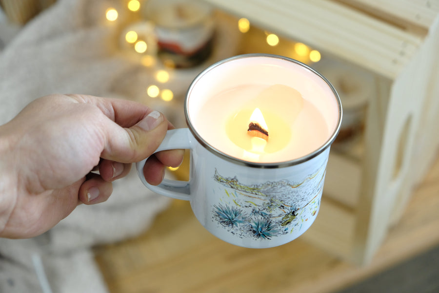 National Park-Inspired Organic Camp Mug Candle | Eco-friendly Scented Soy, Coconut & Beeswax | Wood Wick | Unique Gift candle Couloir[art] 