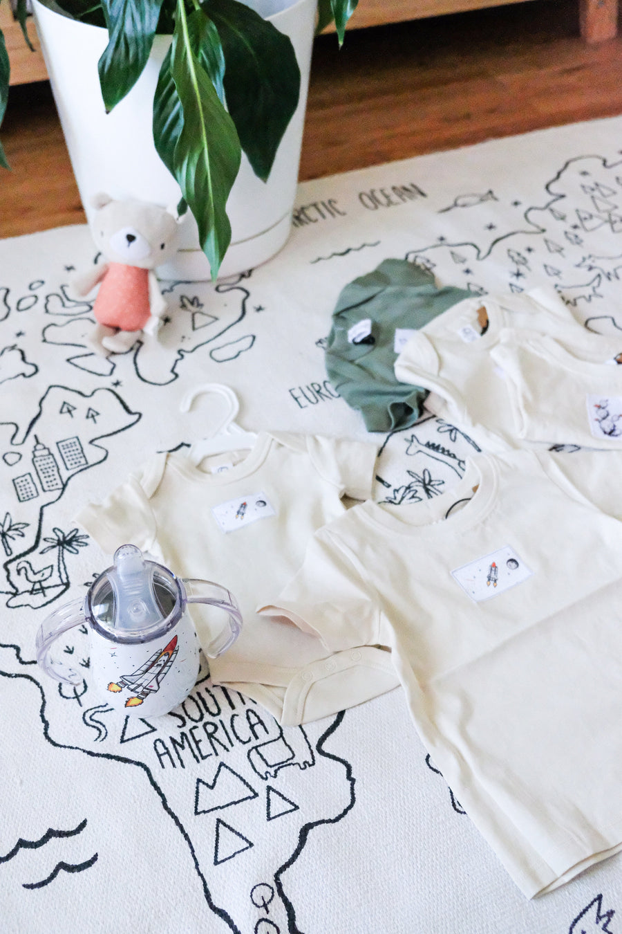 Space Shuttle Organic Baby Bodysuit & Sippy Cup Set baby clothes Couloir[ART.] 