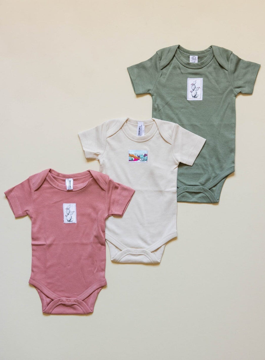 Custom Organic Baby Bodysuit baby clothes Couloir[ART.] 